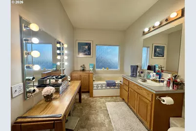 1256 Frogs Leap Ln, Eugene, OR 97404 - Photo 28