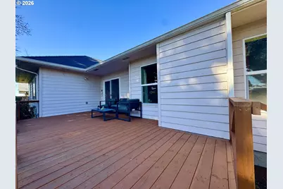 1256 Frogs Leap Ln, Eugene, OR 97404 - Photo 48