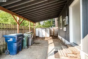 686 Bethel Dr, Eugene, OR 97402 - Photo 14