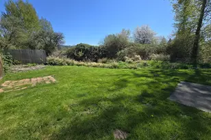 1108 S 11th Ave, Kelso, WA 98626 - Photo 22
