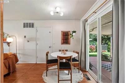9006 N Gilbert Ave, Portland, OR 97203 - Photo 10