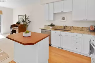 2910 SW Texas St., Portland, OR 97219 - Photo 24