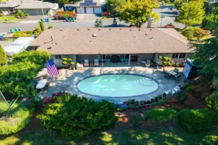 13650 NE Hassalo St, Portland, OR 97230 - Photo 2
