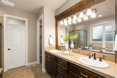 15677 Fieldstone Dr, Lake Oswego, OR 97035 - Photo 22
