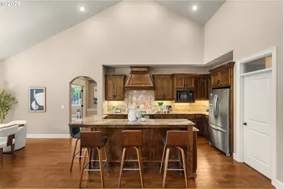 15677 Fieldstone Dr, Lake Oswego, OR 97035 - Photo 14