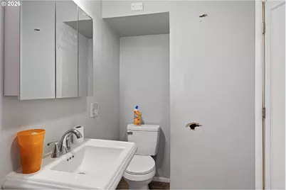 593 NW Sweetbrier Ave, Roseburg, OR 97471 - Photo 28