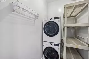 1631 NW Everett St, Portland, OR 97209 - Photo 22