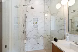 2401 E 6th St, Vancouver, WA 98661 - Photo 14