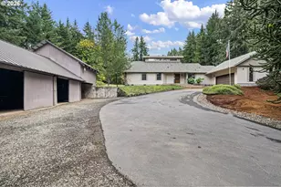 35982 Shoreview Dr, Cottage Grove, OR 97424 - Photo 2