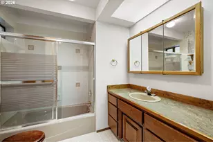 35982 Shoreview Dr, Dorena, OR 97434 - Photo 8