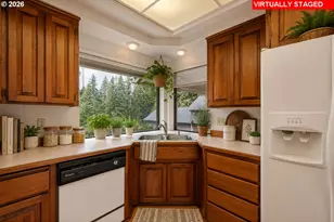 35982 Shoreview Dr, Cottage Grove, OR 97424 - Photo 30