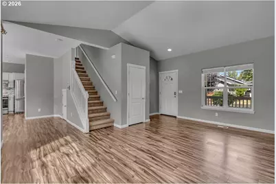 433 S Main St, Mount Angel, OR 97362 - Photo 6