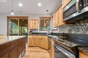 13135 SE Winston Rd, Damascus, OR 97089 - Photo 12