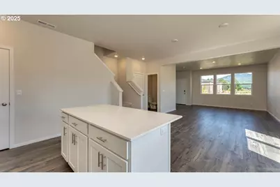 2957 U St, Springfield, OR 97477 - Photo 14