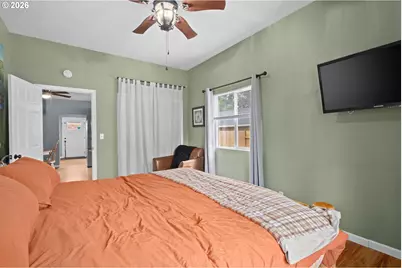 550 SE 16th St, Salem, OR 97301 - Photo 16