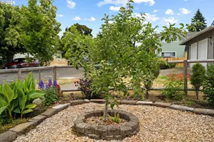 550 SE 16th St, Salem, OR 97301 - Photo 32