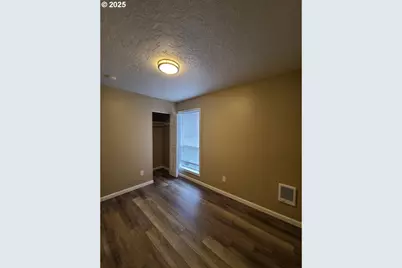 131 SE Ainslee Ave, Depoe Bay, OR 97341 - Photo 10