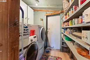 56941 Fishtrap Rd, Coquille, OR 97423 - Photo 28