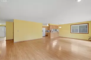 3001 SE Blairmont Dr, Vancouver, WA 98683 - Photo 10