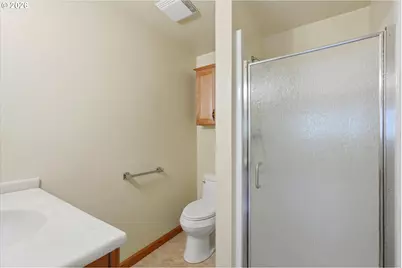 3001 SE Blairmont Dr, Vancouver, WA 98683 - Photo 28