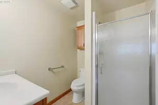3001 SE Blairmont Dr, Vancouver, WA 98683 - Photo 28