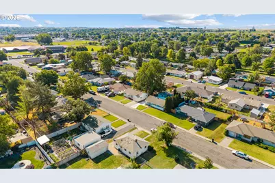 803 W Tamarack Ave, Hermiston, OR 97838 - Photo 34
