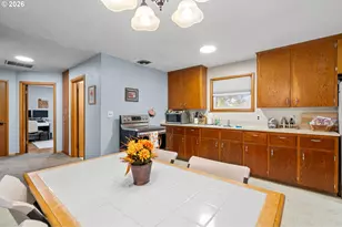 803 W Tamarack Ave, Hermiston, OR 97838 - Photo 6
