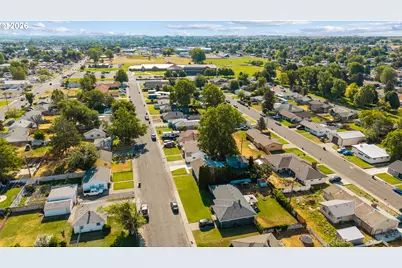 803 W Tamarack Ave, Hermiston, OR 97838 - Photo 32