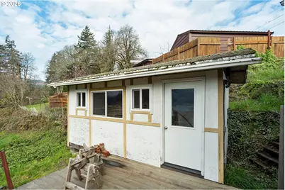 472 NW Hot Springs Alameda Rd, Stevenson, WA 98648 - Photo 46