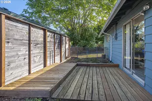 8519 N Bayard Ave, Portland, OR 97217 - Photo 22
