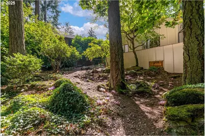 589 Ridgeway Rd, Lake Oswego, OR 97034 - Photo 32