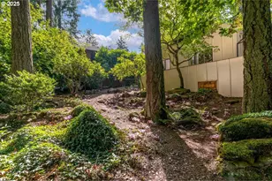 589 Ridgeway Rd, Lake Oswego, OR 97034 - Photo 32