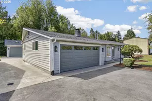 2839 Parkview Dr, Longview, WA 98632 - Photo 2