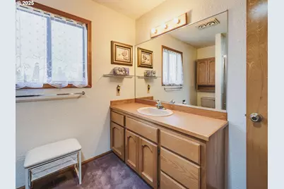 1080 SW Norwood Dr, Waldport, OR 97394 - Photo 14