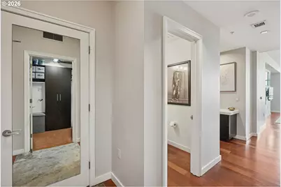 1025 NW Couch St #717, Portland, OR 97209 - Photo 34