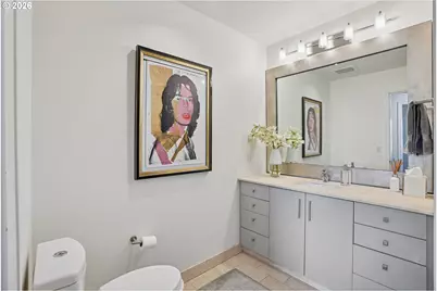 1025 NW Couch St #717, Portland, OR 97209 - Photo 16
