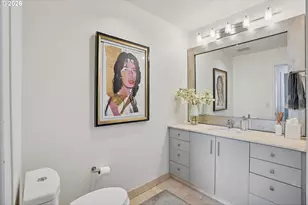 1025 NW Couch St, Portland, OR 97209 - Photo 16
