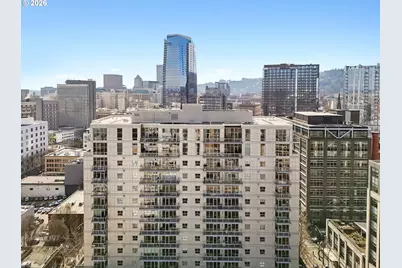1025 NW Couch St #717, Portland, OR 97209 - Photo 2