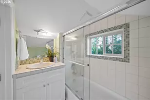 784 3rd St, Lake Oswego, OR 97034 - Photo 44