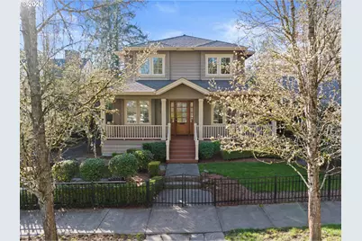 784 3rd St, Lake Oswego, OR 97034 - Photo 2