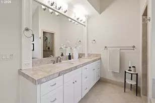 784 3rd St, Lake Oswego, OR 97034 - Photo 24