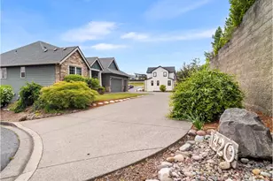 1420 NW Goodwin St, Camas, WA 98607 - Photo 4