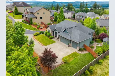 1420 NW Goodwin St, Camas, WA 98607 - Photo 2