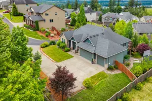 1420 NW Goodwin St, Camas, WA 98607 - Photo 2