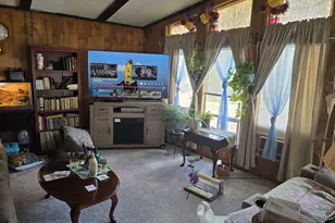 129 Colton Ln, Roseburg, OR 97470 - Photo 2