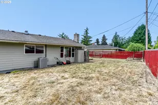 630 SE 134th Ave, Portland, OR 97233 - Photo 34