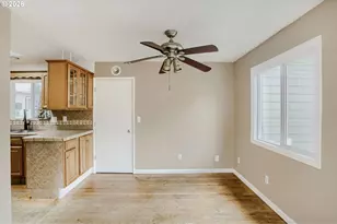 630 SE 134th Ave, Portland, OR 97233 - Photo 12