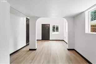 841 NE 113th Ave, Portland, OR 97220 - Photo 26