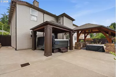 16867 Wight Ln, Lake Oswego, OR 97035 - Photo 42