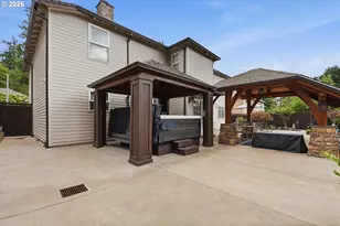 16867 Wight Ln, Lake Oswego, OR 97035 - Photo 42